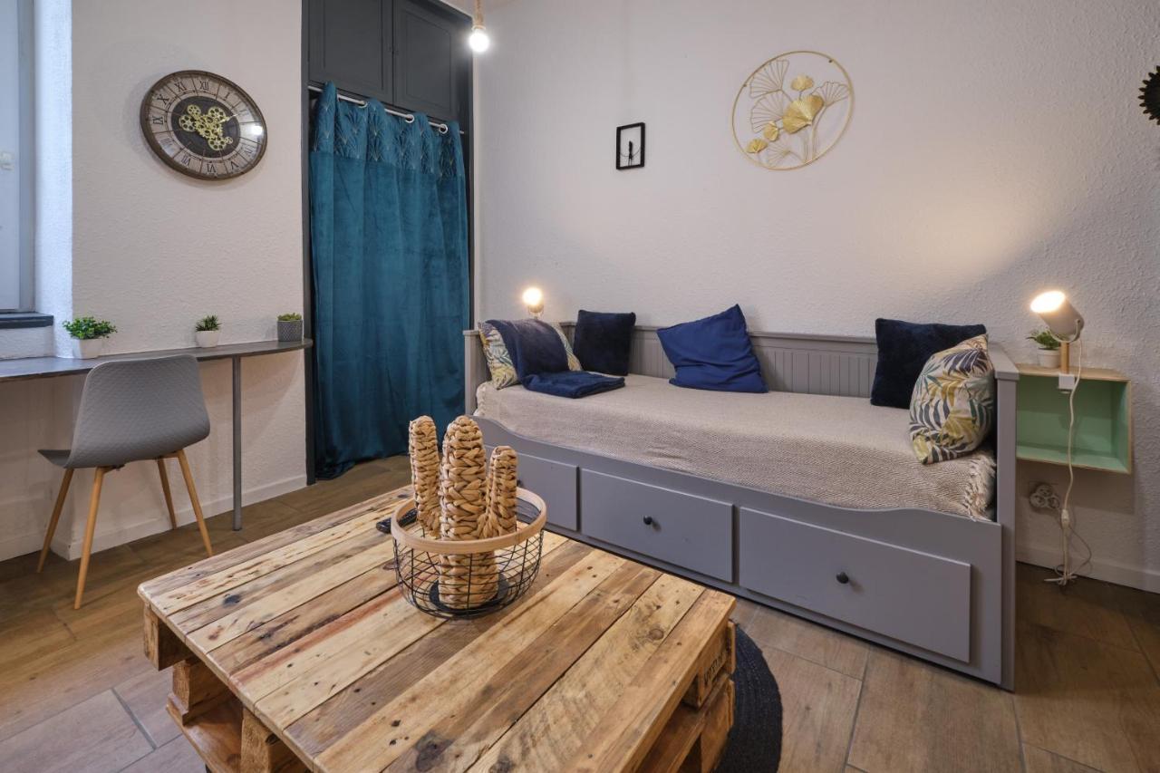 Calme En Centre Ville Appartement , Spacieux Et Renove A 50M De La Place Carnot Carcassonne Buitenkant foto